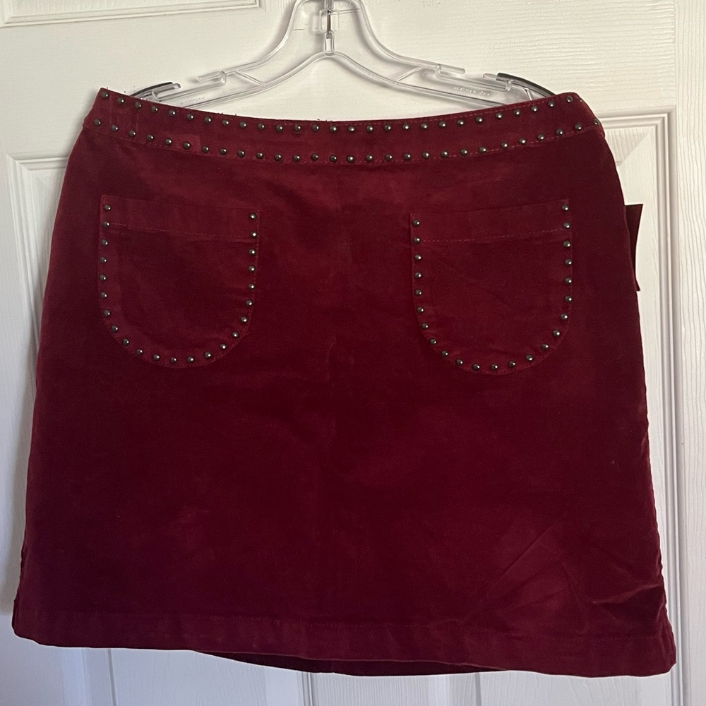 Mossimo skirt; maroon/burgundy in color; never worn; velvet texture to fabric - Picture 1 of 3